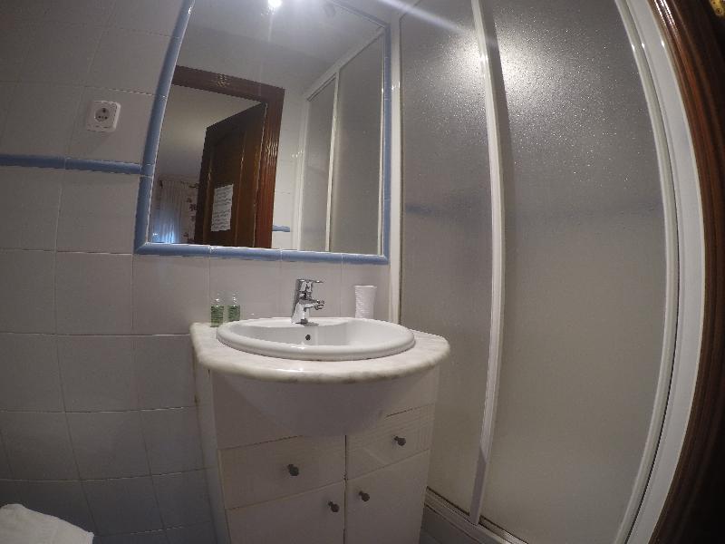 Hostal La Estrella Madrid Extérieur photo